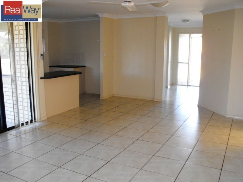 2 Fenton Close, Warner QLD 4500