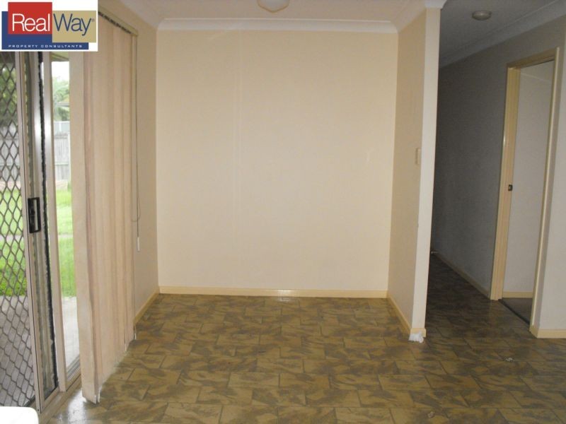 9 Raphael Court, Morayfield QLD 4506