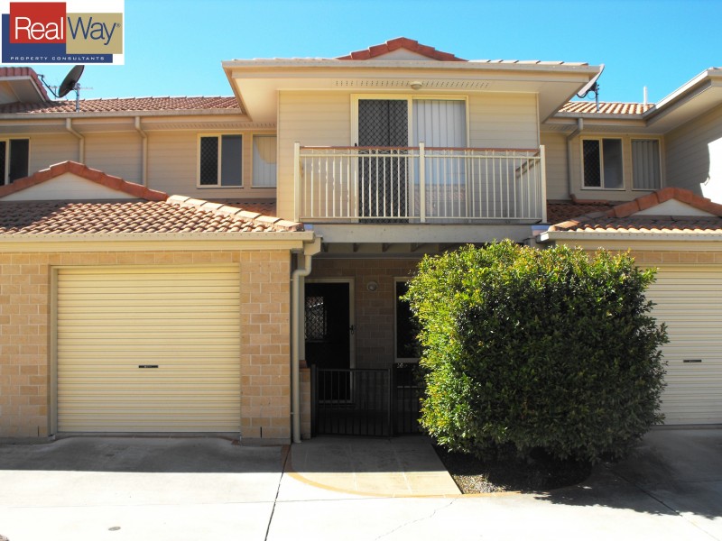 2/67 Lower King Street, Caboolture QLD 4510