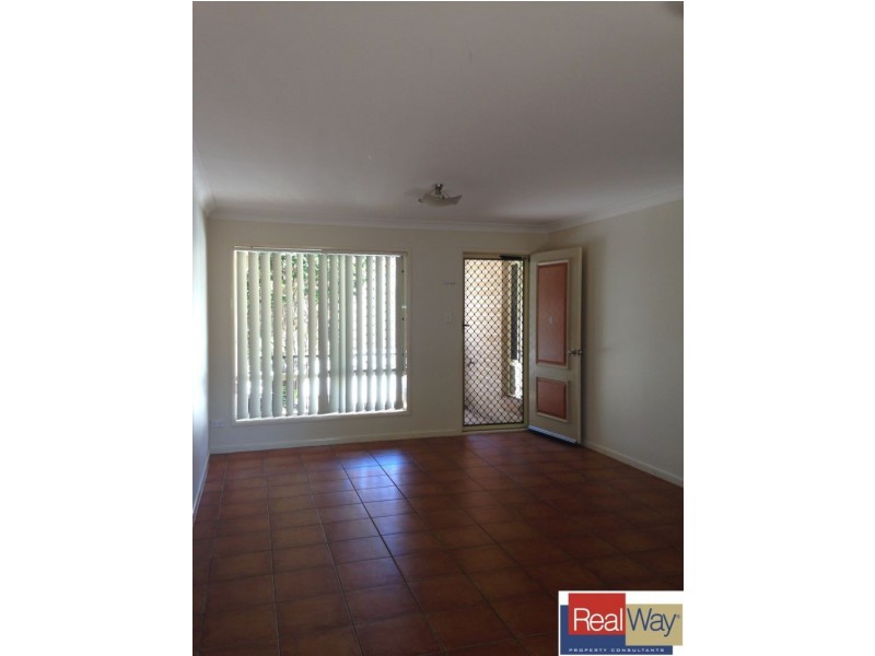 2/67 Lower King Street, Caboolture QLD 4510