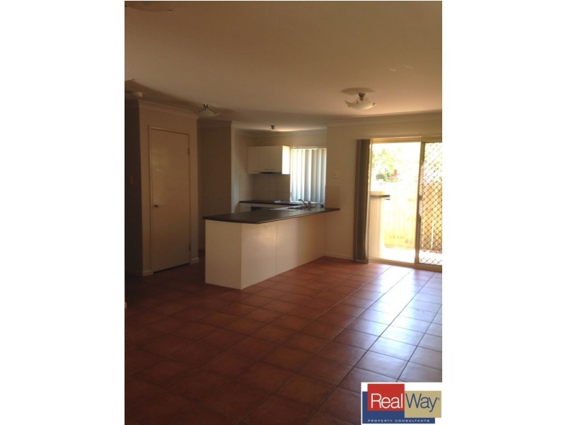 2/67 Lower King Street, Caboolture QLD 4510