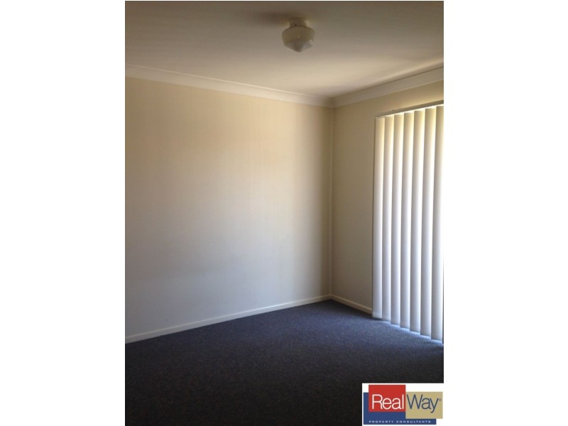 2/67 Lower King Street, Caboolture QLD 4510