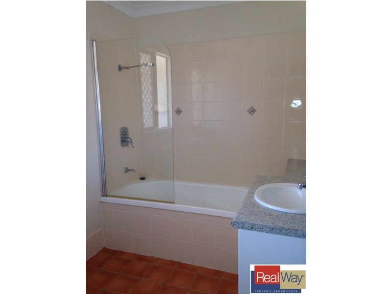 2/67 Lower King Street, Caboolture QLD 4510