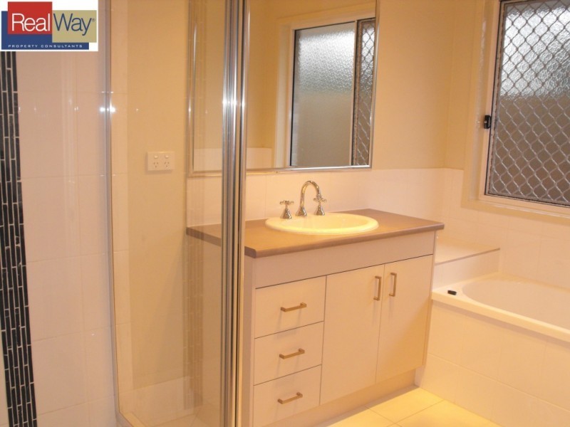 2 Caraway Court, Griffin QLD 4503