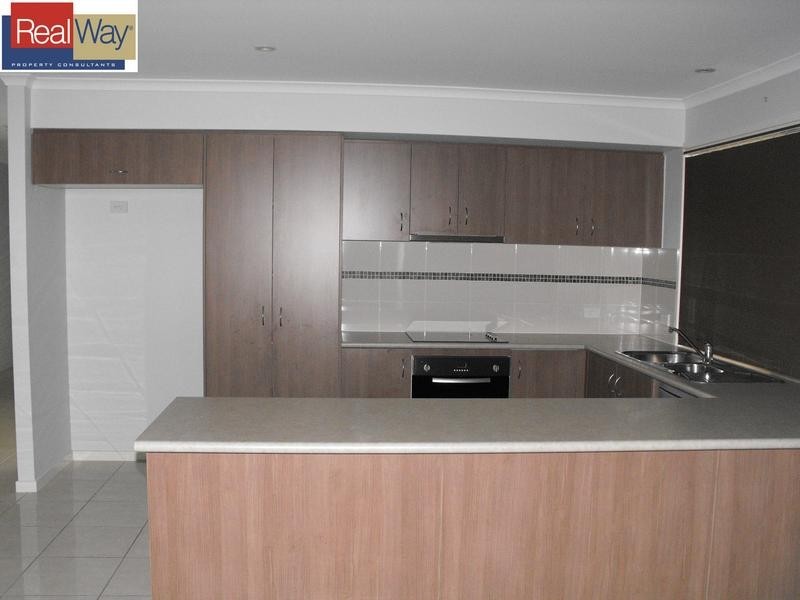 8 Stream Place, Bellmere QLD 4510