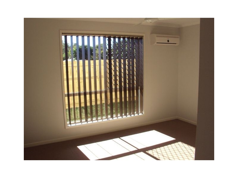 8 Stream Place, Bellmere QLD 4510