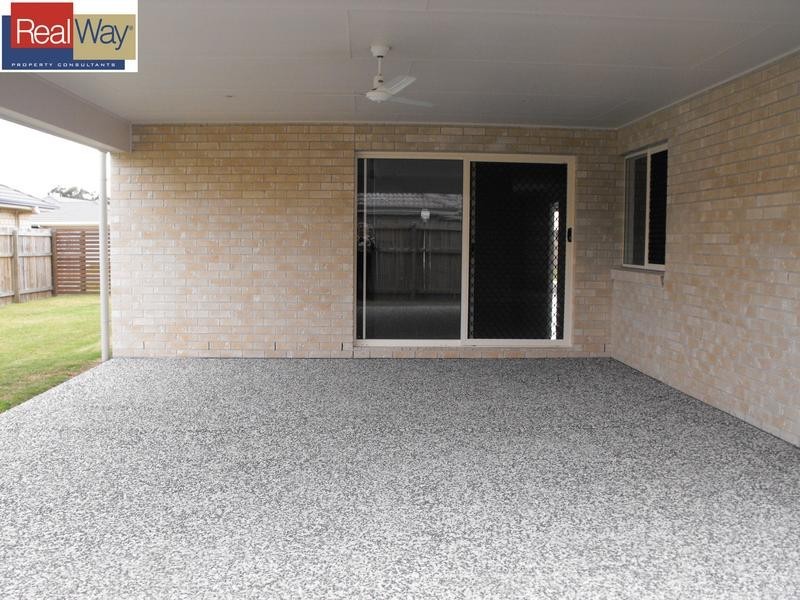 8 Stream Place, Bellmere QLD 4510