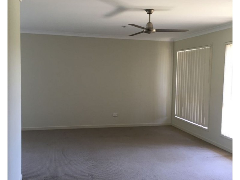 25 Grandview Parade, Griffin QLD 4503