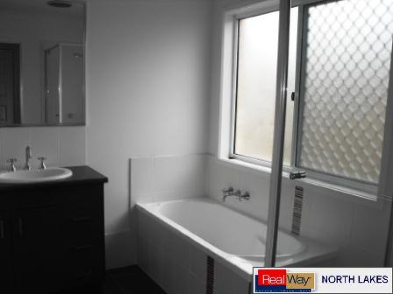 25 Miers Crescent, Murrumba Downs QLD 4503