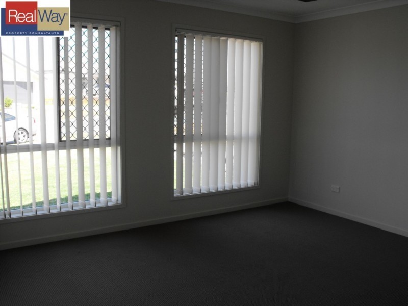 27 Grandview Parade, Griffin QLD 4503