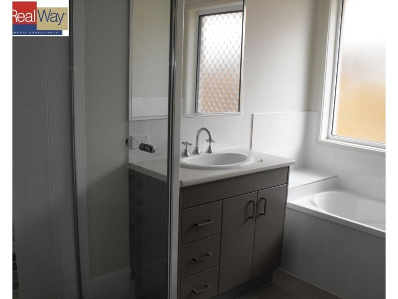 33 Miers Crescent, Murrumba Downs QLD 4503