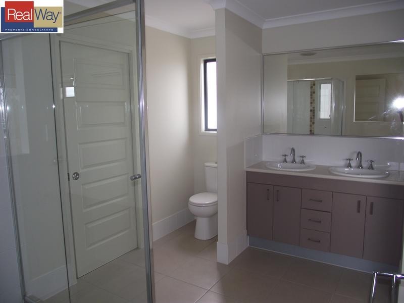 57 Sears Parade, North Lakes QLD 4509