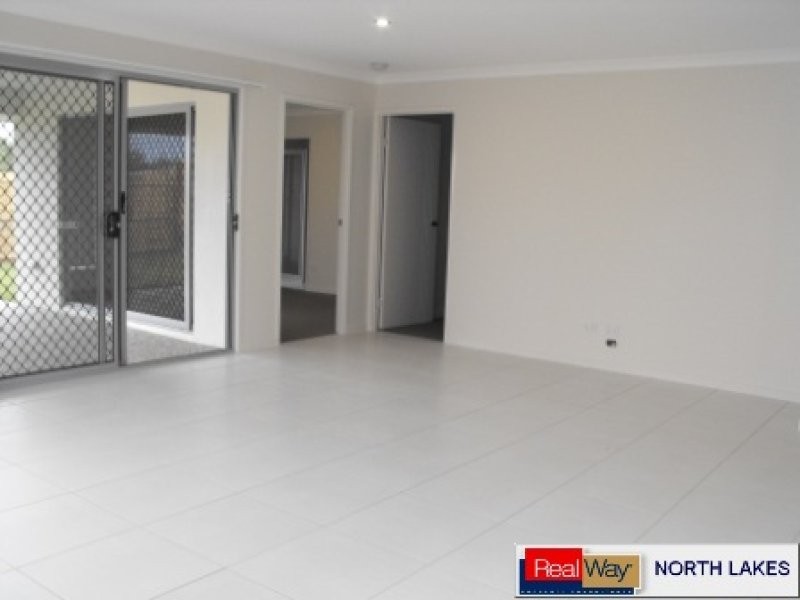 6 Yarrow Circuit, Griffin QLD 4503