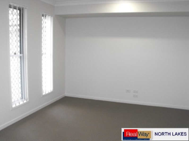 6 Yarrow Circuit, Griffin QLD 4503