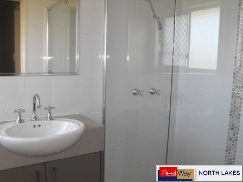 33 Tarragon Parade, Griffin QLD 4503