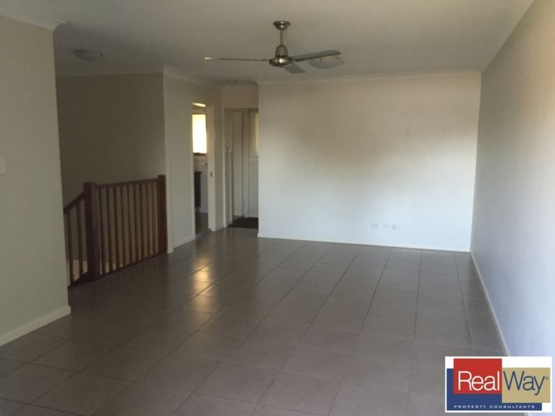 2/25 Station Street, Caboolture QLD 4510