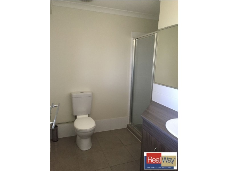 2/25 Station Street, Caboolture QLD 4510