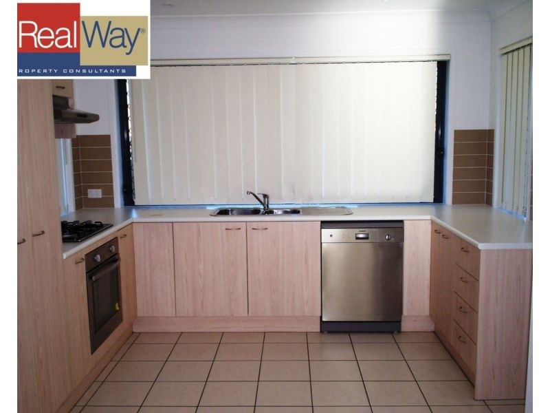 3 Waratah Court, Kallangur QLD 4503