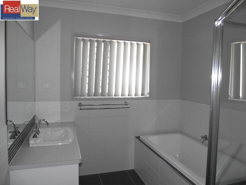 22 Cherrytree Crescent, Upper Caboolture QLD 4510
