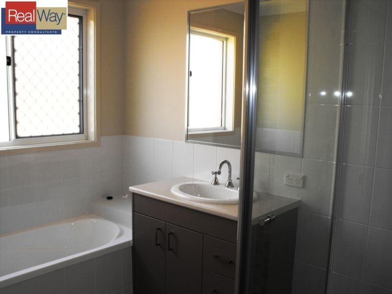 7 Stirling Esplanade, Griffin QLD 4503