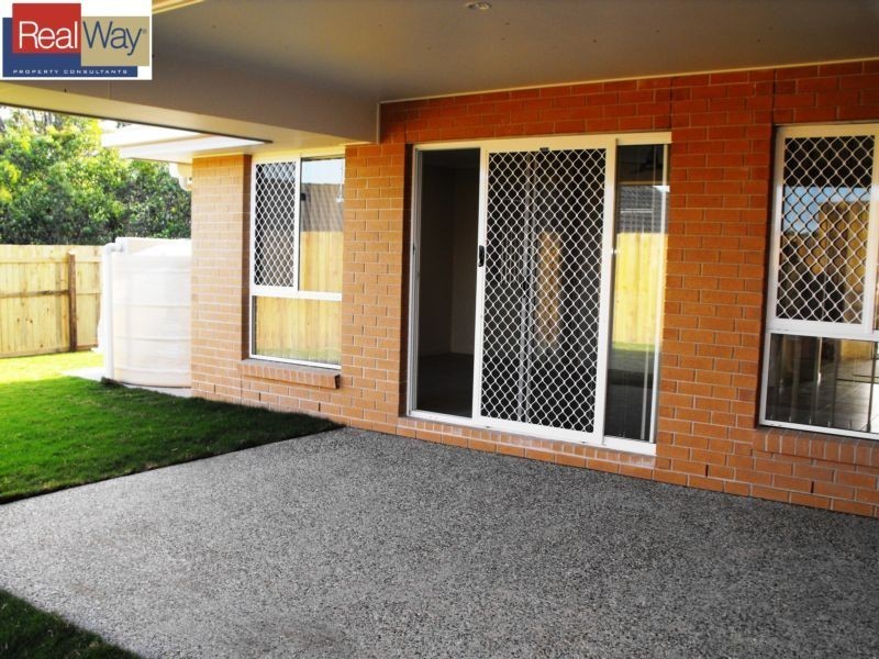 7 Stirling Esplanade, Griffin QLD 4503