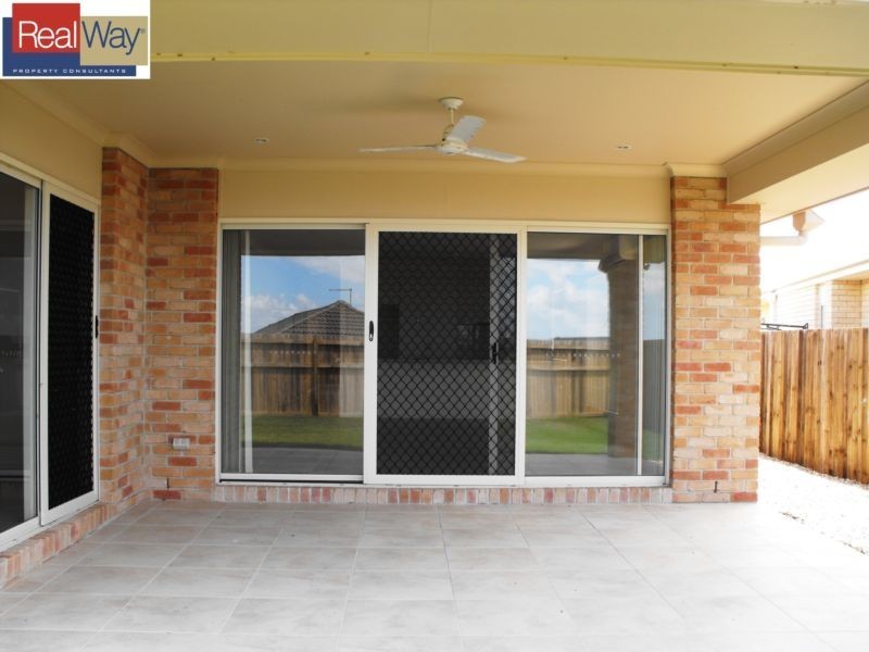 29 Daintree Circuit, North Lakes QLD 4509