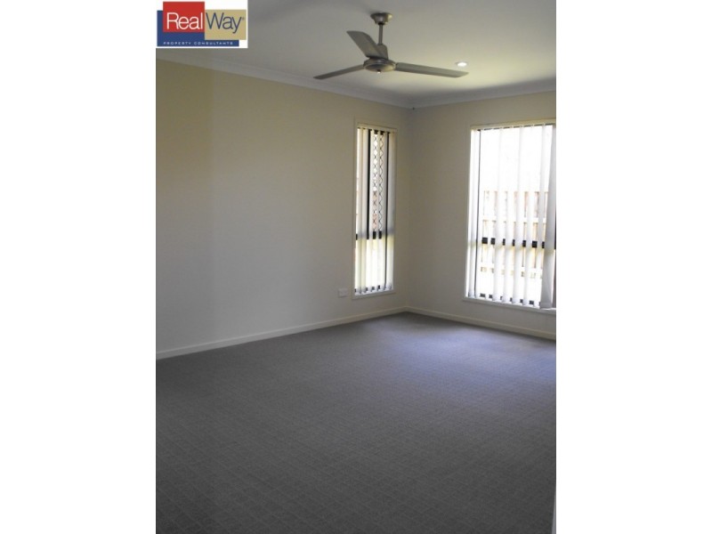 37 Grandview Parade, Griffin QLD 4503