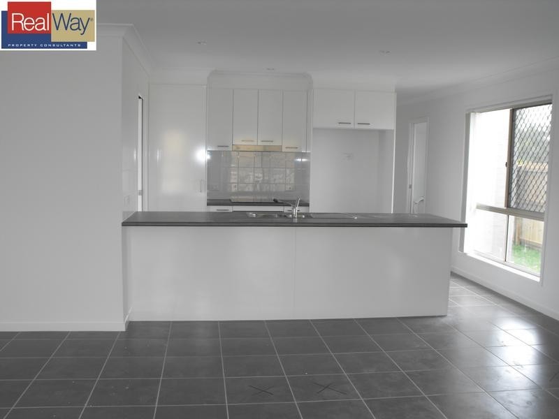 3 Lytham Circuit, North Lakes QLD 4509