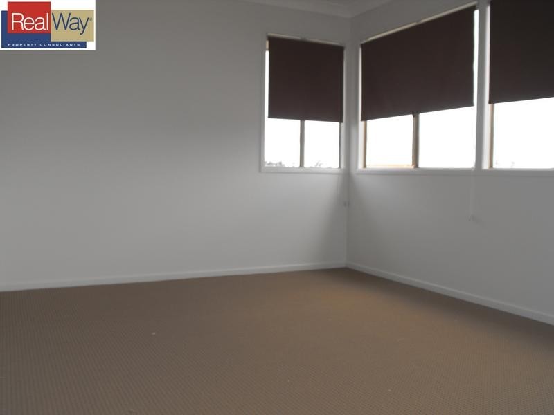 12 Franklin Street, North Lakes QLD 4509