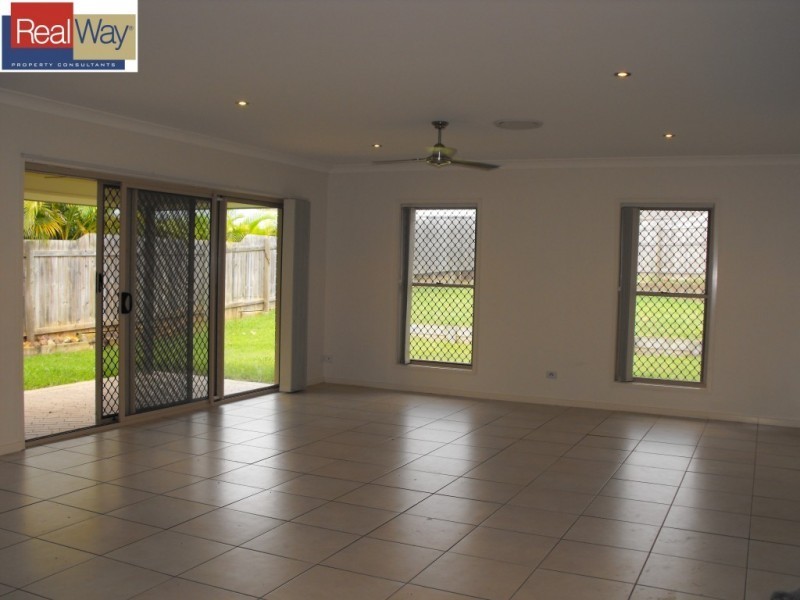 5 Silverbirch Court, Upper Caboolture QLD 4510