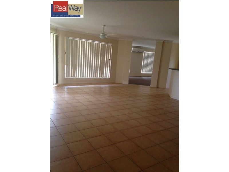 15 Leichhardt Avenue, Rothwell QLD 4022