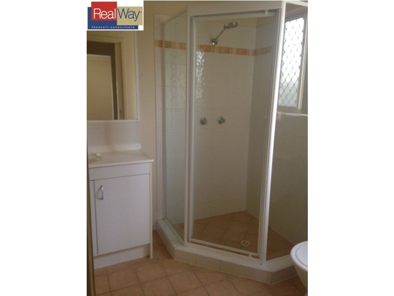 15 Leichhardt Avenue, Rothwell QLD 4022