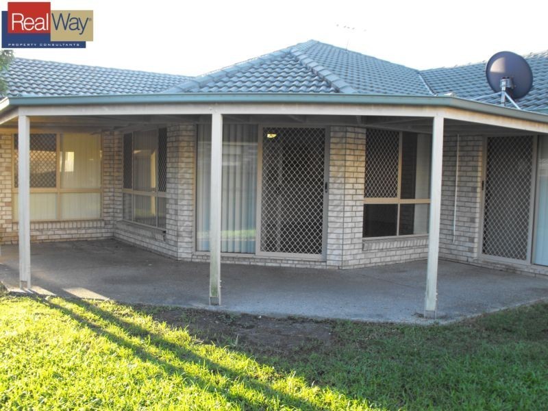 15 Leichhardt Avenue, Rothwell QLD 4022