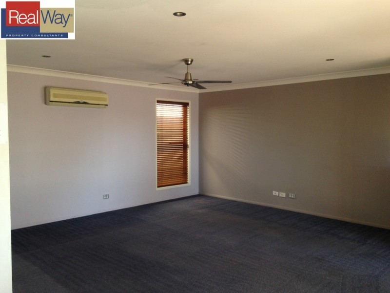 8 Auburn Lane, North Lakes QLD 4509