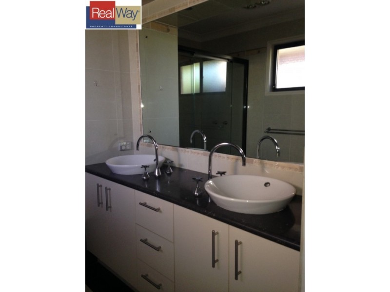 8 Auburn Lane, North Lakes QLD 4509