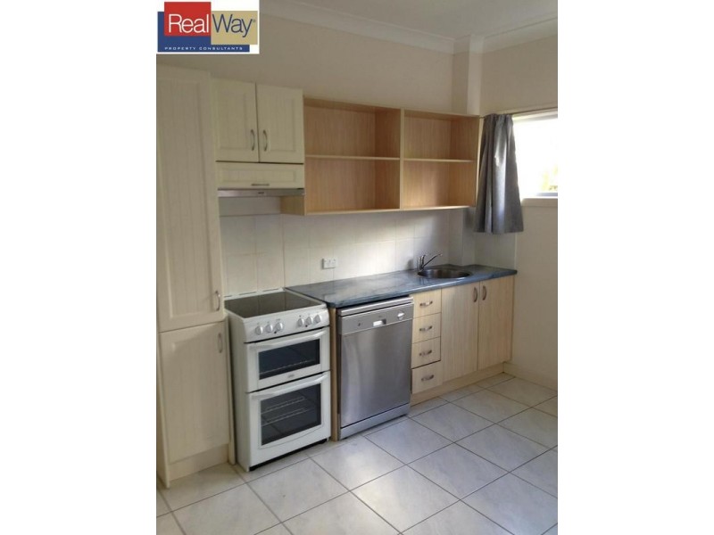 198 Hyde Road, Yeronga QLD 4104