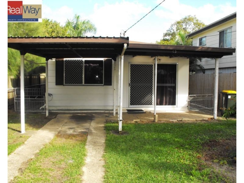 43 Sportsground Street, Redcliffe QLD 4020