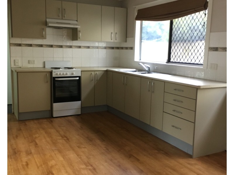 43 Sportsground Street, Redcliffe QLD 4020