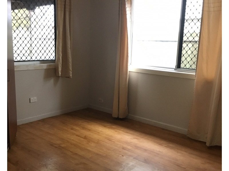 43 Sportsground Street, Redcliffe QLD 4020