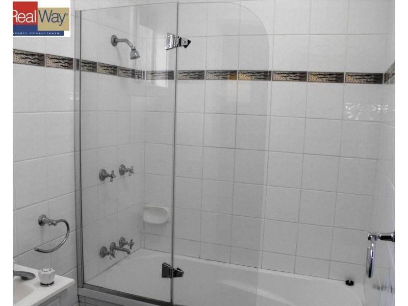 43 Sportsground Street, Redcliffe QLD 4020