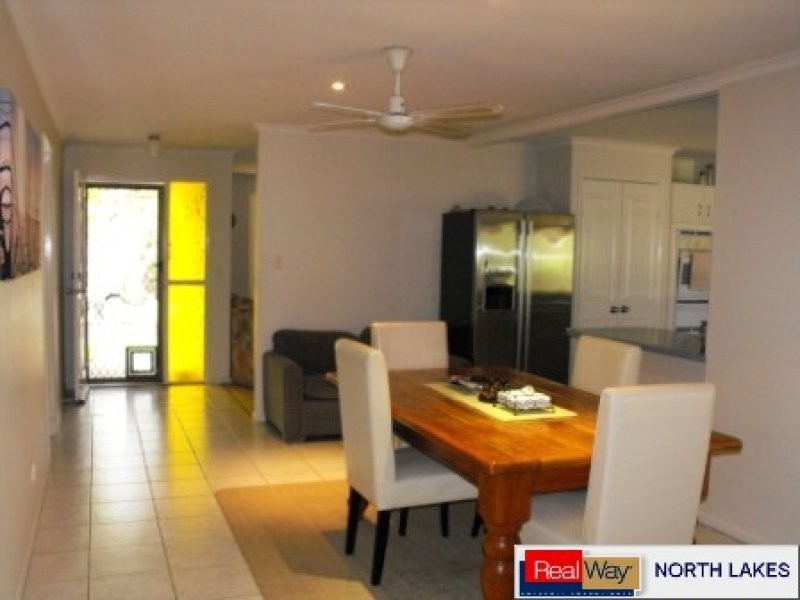 10 Trafalgar Drive, Kippa-ring QLD 4021