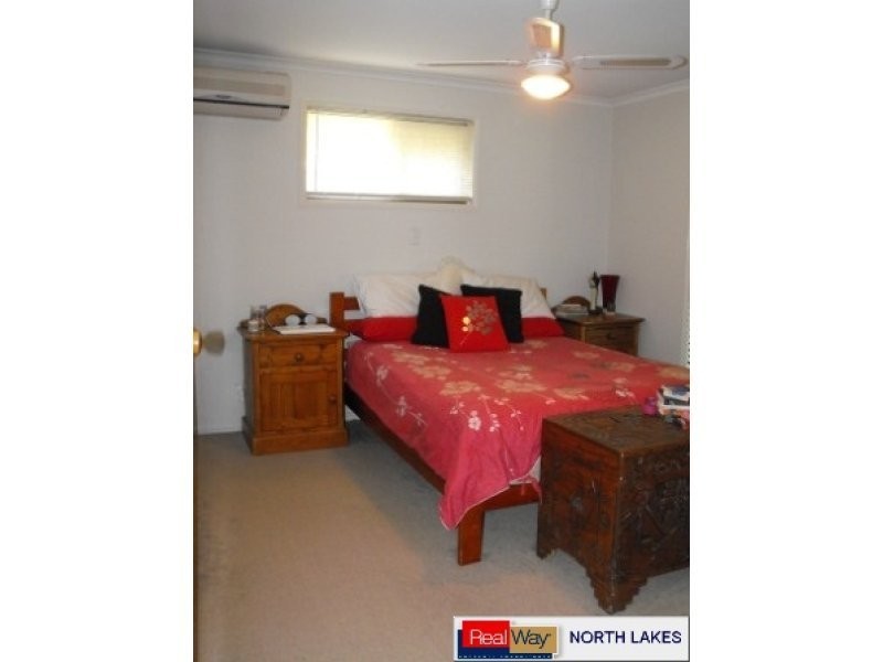 10 Trafalgar Drive, Kippa-ring QLD 4021