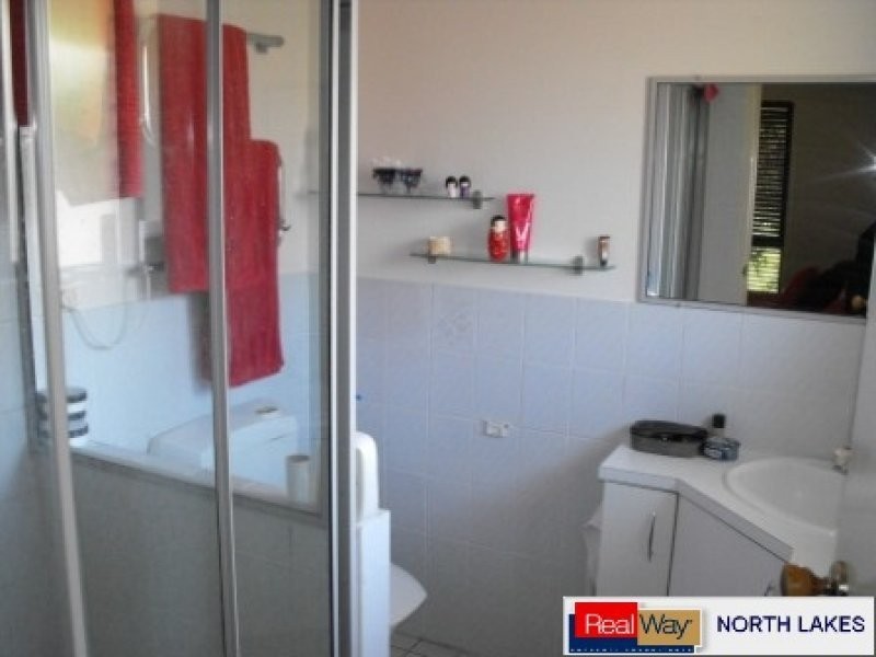 10 Trafalgar Drive, Kippa-ring QLD 4021