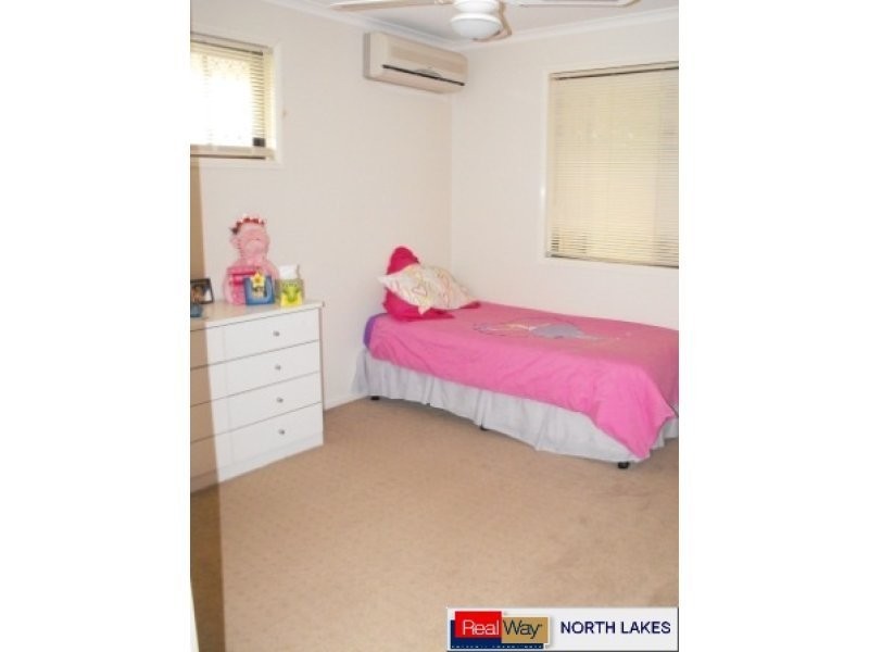 10 Trafalgar Drive, Kippa-ring QLD 4021