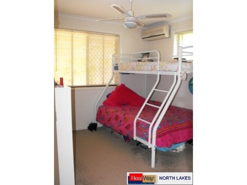 10 Trafalgar Drive, Kippa-ring QLD 4021