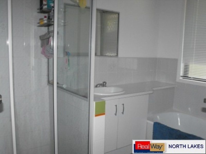 10 Trafalgar Drive, Kippa-ring QLD 4021