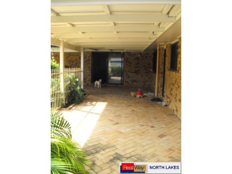 10 Trafalgar Drive, Kippa-ring QLD 4021