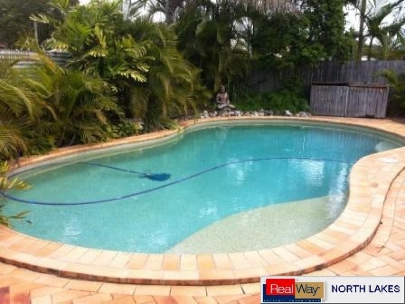 10 Trafalgar Drive, Kippa-ring QLD 4021