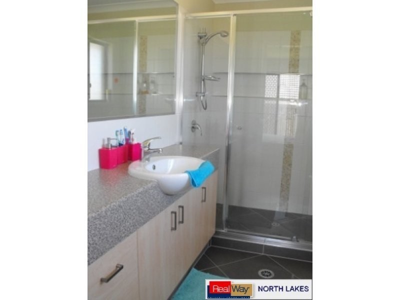 60 Vermilion Avenue, Griffin QLD 4503