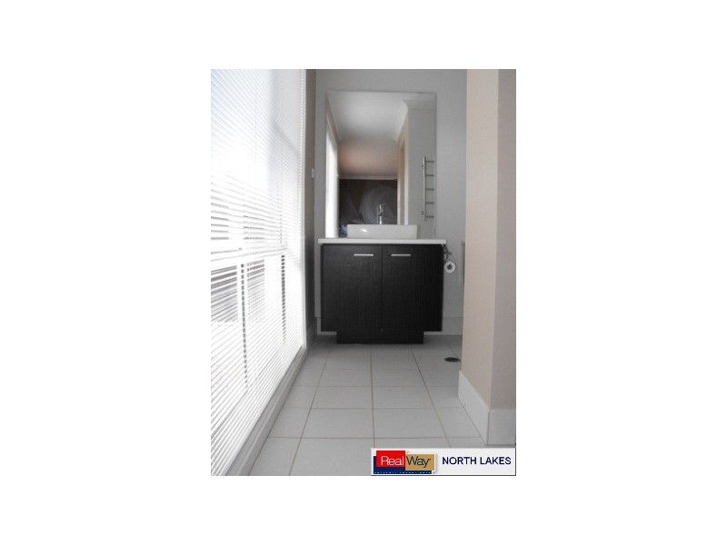 53 Sears Parade, North Lakes QLD 4509